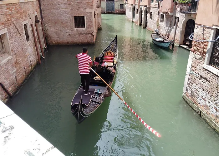 Casa Corto M Altese Appartement