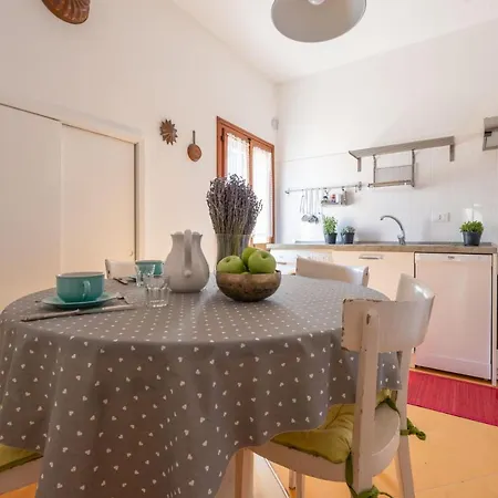 Casa Corto M Altese Apartment